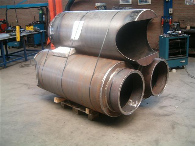 Gewalste buis delen